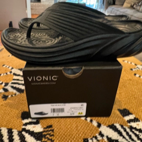 Vionic Recovery Tide Sandal Black women’s 8 - Picture 3 of 6